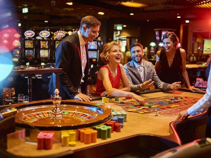 Ruang meja poker playsbobet dengan pemain dari berbagai wilayah Indonesia